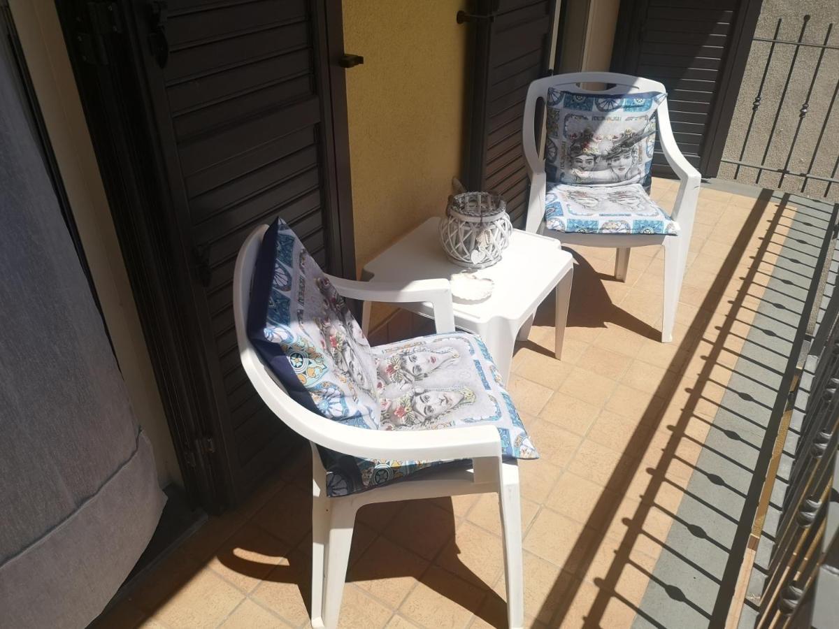 Appartamento CASA del MORO Giardini Naxos Esterno foto